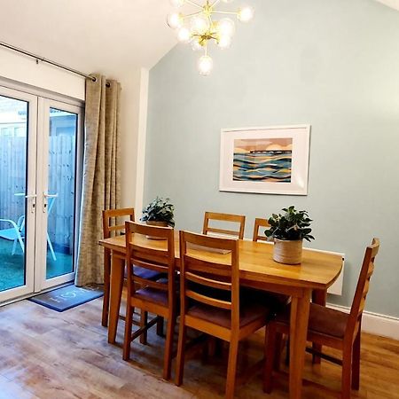 Superb 2 Beds 2 Baths New Apartment W/ Garden+Patio ボーンマス エクステリア 写真